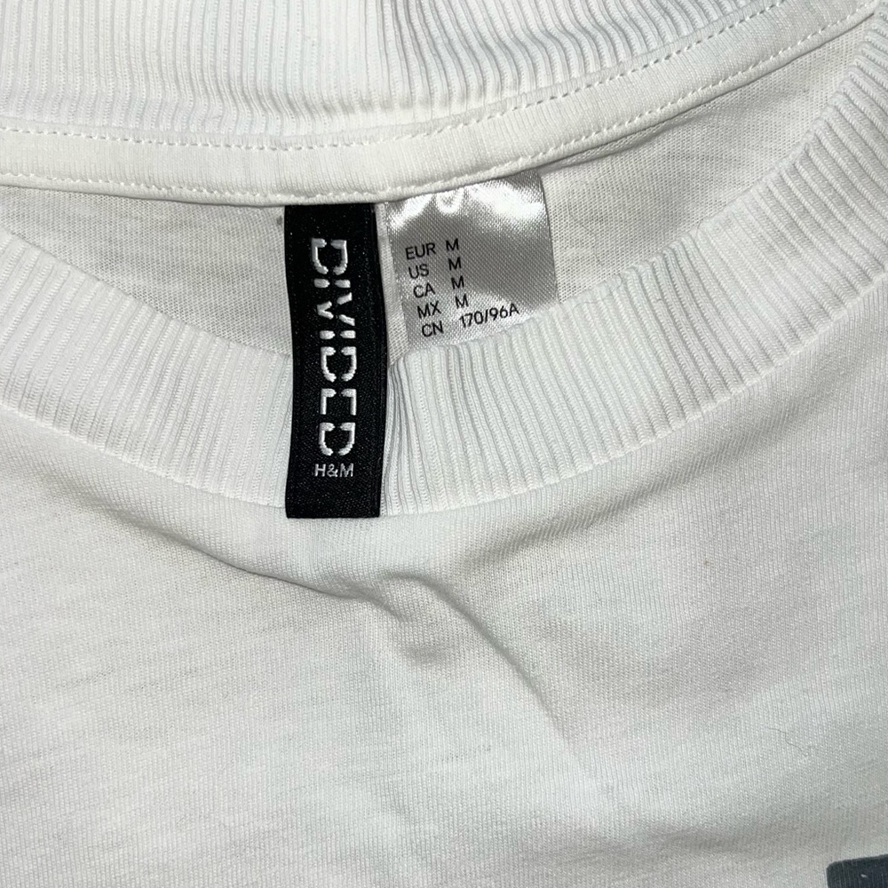 H&M White Blondie Graphic Tee with Black Print - Picture 7 of 7